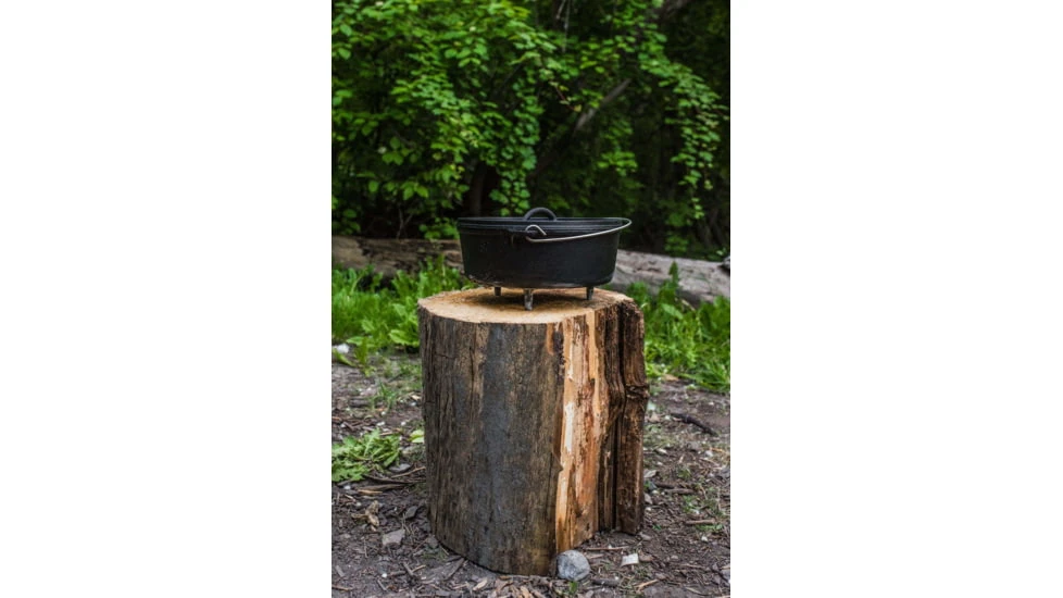 Camp Chef Cast Iron Classic Dutch Oven 5 Camp Chef Cast Iron Classic Dutch Oven - Image 3