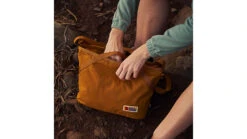 Fjallraven Vardag Crossbody -Garmin Shop opplanet fjallraven vardag crossbody desert brown terracotta brown one size f27247 242 243 one size av 3
