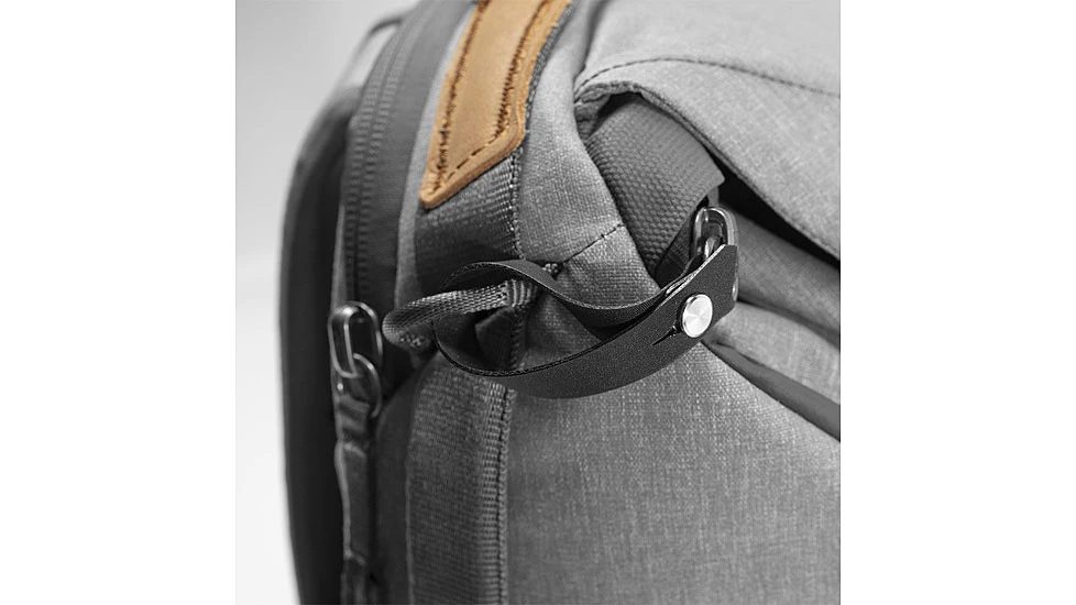 Peak Design Everyday 20 Liters V2 Backpack 7 Peak Design Everyday 20 Liters V2 Backpack - Image 5