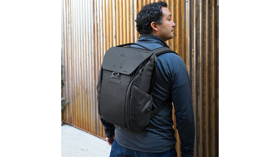 Peak Design Everyday 20 Liters V2 Backpack 20 Peak Design Everyday 20 Liters V2 Backpack - Image 18