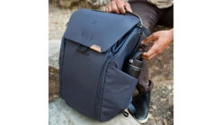 Peak Design Everyday 20 Liters V2 Backpack 34 Peak Design Everyday 20 Liters V2 Backpack -Garmin Shop opplanet peak design everyday 20 liters v2 backpack midnight bedb 20 mn 2 av 7