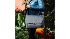 Peak Design Everyday Messenger V2, 13Liters -Garmin Shop opplanet peak design everyday messenger v2 13liters ash bedm 13 as 2 av 5