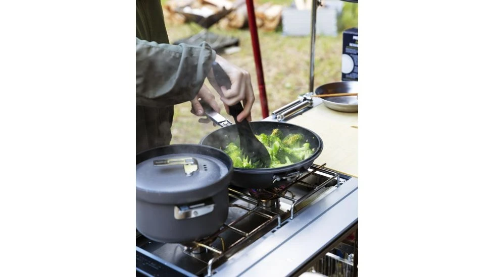 Snow Peak Double Burner LI Stoves 6 Snow Peak Double Burner LI Stoves - Image 4