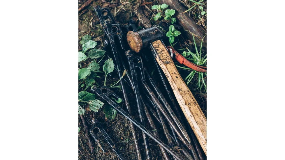 Snow Peak Solid Stakes 8 Snow Peak Solid Stakes - Image 6